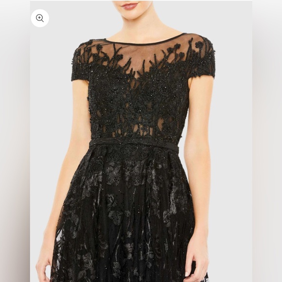 Mac Duggal Black Embellished Floral Cap Sleeve A Line Gown, Lace Maxi Dress NWT - Picture 4 of 17